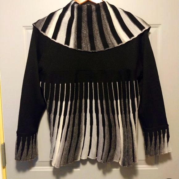 One of a kind - Picture 3 of 6